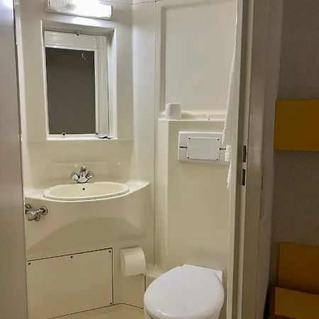 - Restaurante Asador Esperanza ゲストハウス *