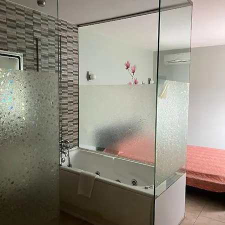 ゲストハウス - Restaurante Asador Esperanza ウエスカ