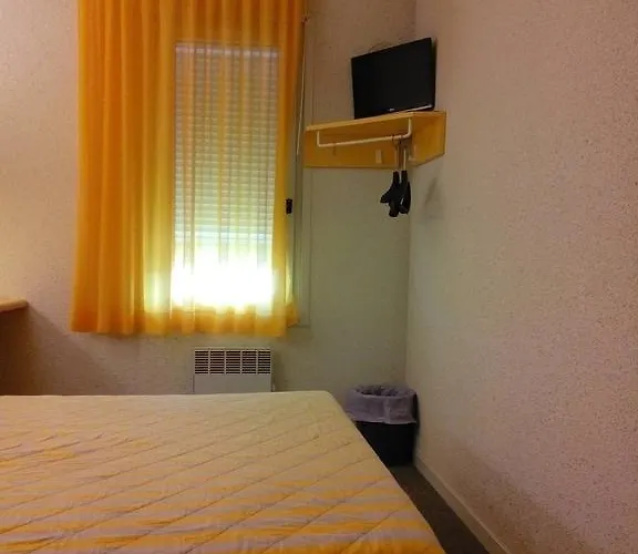 - Restaurante Asador Esperanza Casa de hóspedes Huesca